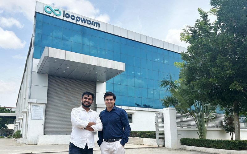 Image of Mr Ankit Alok Bagaria, Co-founder and CEO of Loopworm & Mr Abhi Gawri, Co-Founder of Loopworm and